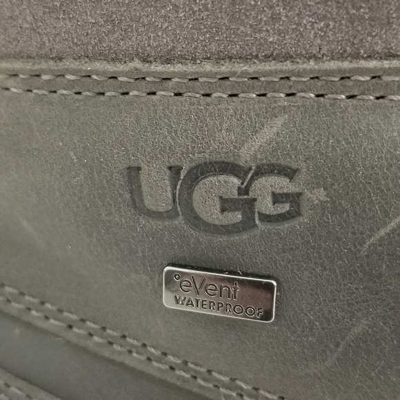  UGG Women's Adirondack II Luxe Quilt Grey Boots - Picture 5 of 7